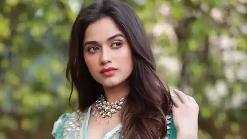 Jannat Zubair Net Worth, Age, Movies, Relationship, Husband, Lifestyle, Family, Son, and More