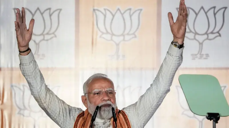 PM Modi says Bengal now 'bhay mukt', invokes Rabindranath Tagore to slam TMC: 'Where mind is free from fear'