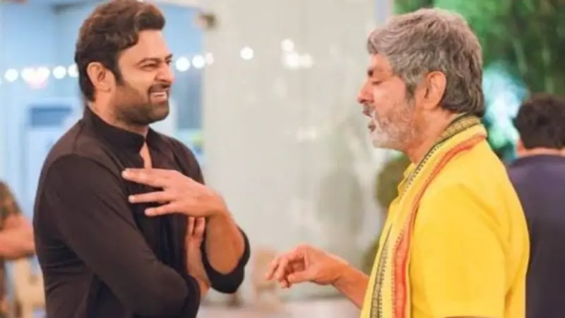 రాజమౌళి, ప్రభాస్ పై జగపతి బాబు కామెంట్స్.. పేరుకే స్టార్స్ కానీ?