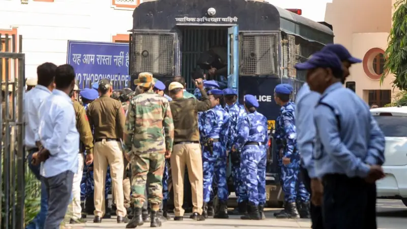 National Investigation Agency (NIA) raids nine places across six J-K districts in Red Fort blast probe