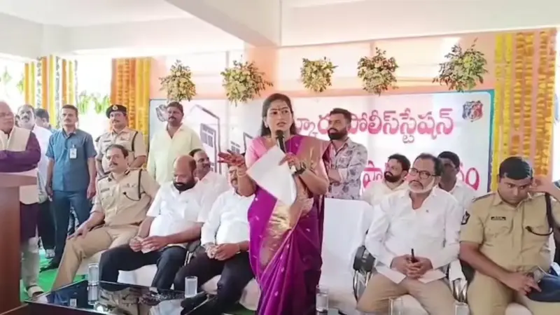 పోలీస్ మౌలిక సదుపాయాల అభివృద్ధికి ప్రాధాన్యత ఇస్తున్న ప్రభుత్వం: హోంమంత్రి అనిత