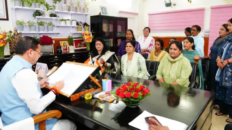 उत्तराखंड की आंगनबाड़ी कार्यकर्ताओं के लिए बड़ी खबर: मानदेय बढ़ाने पर सहमत हुई धामी सरकार