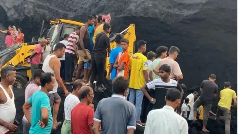 कोयले की स्लरी में दबने से 4 मजदूरों की मौत, कई अब भी फंसे