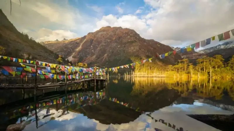 Low Budget Travel India: ₹10,000 में घूमें भारत के ये शानदार टूरिस्ट प्लेस, कम खर्च में हाई फन