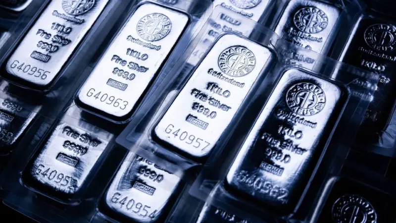 Silver rate today: MCX silver prices crash over 4%, slip below  ₹2.18 lakh per kg
