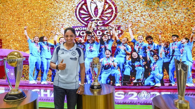 Women's T20 World Cup 2026: ഹര്‍മന്‍ നയിക്കും, സ്മൃതി വൈസ് ക്യാപ്റ്റന്‍; വനിതാ ടി20 ലോകകപ്പിനുള്ള ഇന്ത്യന്‍ ടീം ഇതാ