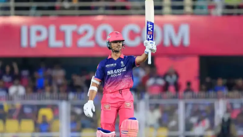 Yashasvi Jaiswal : యశస్వి జైస్వాల్ సిక్సర్ల సెంచరీ.. అరుదైన క్లబ్‌లో చేరిక..