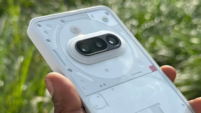 Nothing offers sneak peek at Phone (4a) with all-new Glyph Bar