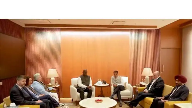 Gujarat Prepares for Commonwealth Games 2030 with Key Discussions