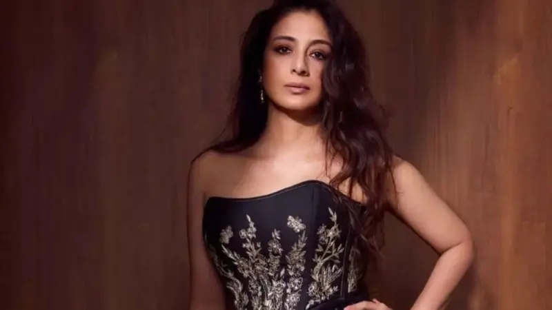 Tabu: హీరోయిన్ల ఏజ్ షేమింగ్పై టబు ఓపెన్ కామెంట్స్ వైరల్!