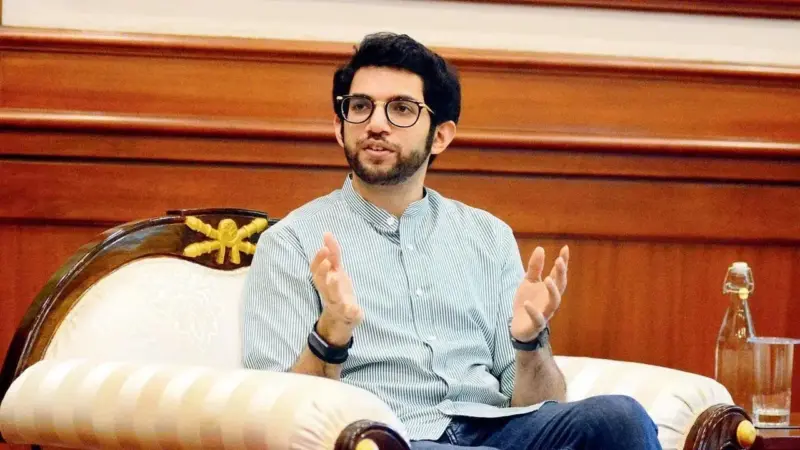 आदित्य ठाकरे कार्याध्यक्ष होणार? पण ते म्हणतात तथ्य नाही!