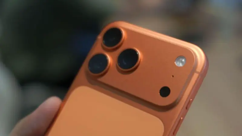 iPhone 17 Pro Max gets over ₹11,000 discount ahead of New Year: how to grab the deal