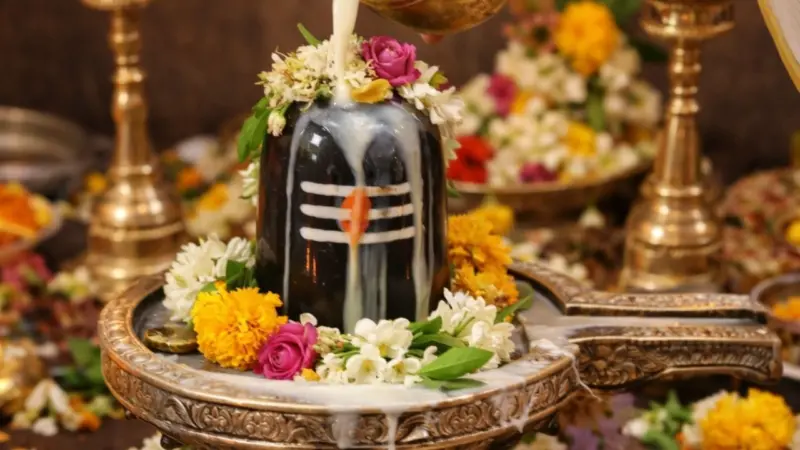 மகா சிவராத்திரி 2026.. இரவு கண்விழிக்கும்போது கட்டாயம் செய்ய வேண்டியவை..