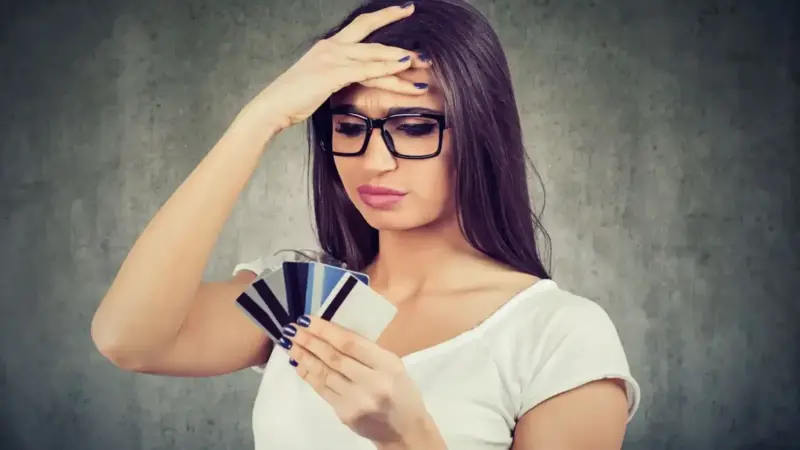 What will happen if you do not pay your full credit card bill?