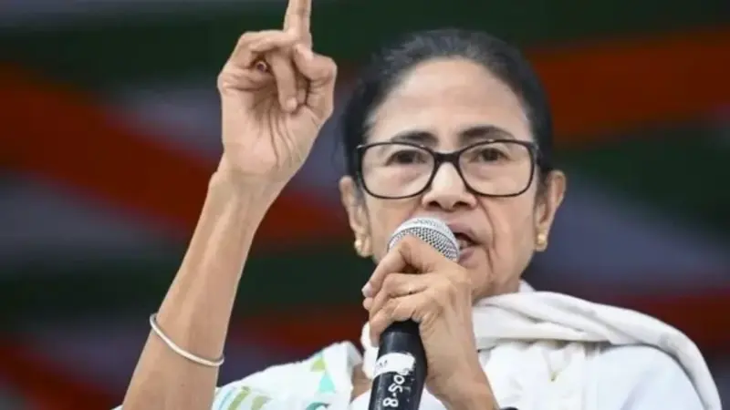 BIG BREAKING: సీఎం పదవికి రాజీనామా చేయను.. మమతా బెనర్జీ సంచలన వ్యాఖ్యలు