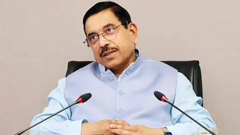 ಕೇಂದ್ರ ಸರ್ಕಾರವು ವಾಣಿಜ್ಯ ಎಲ್‌ಪಿಜಿ ಹಂಚಿಕೆ ಶೇ.70 ಹೆಚ್ಚಿಸಿದೆ: ಸಚಿವ ಜೋಶಿ