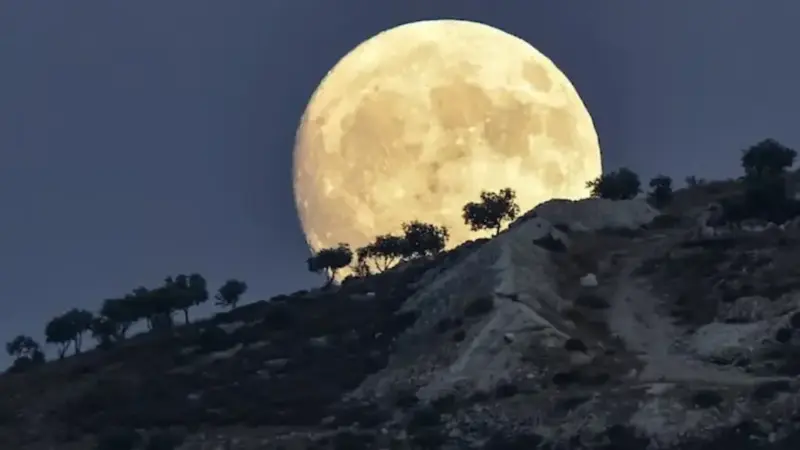 Super Moon 2026: నేడు పౌర్ణమి.. పెద్దగా కనిపించనున్న చంద్రుడు