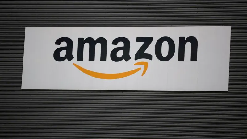 Amazon worker dies on warehouse floor; colleagues continue working around his body - 'Let's get back to work'