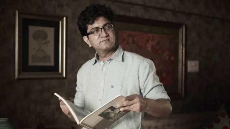 Renowned Lyricist Prasoon Joshi appointed New Chairman of Prasar Bharati