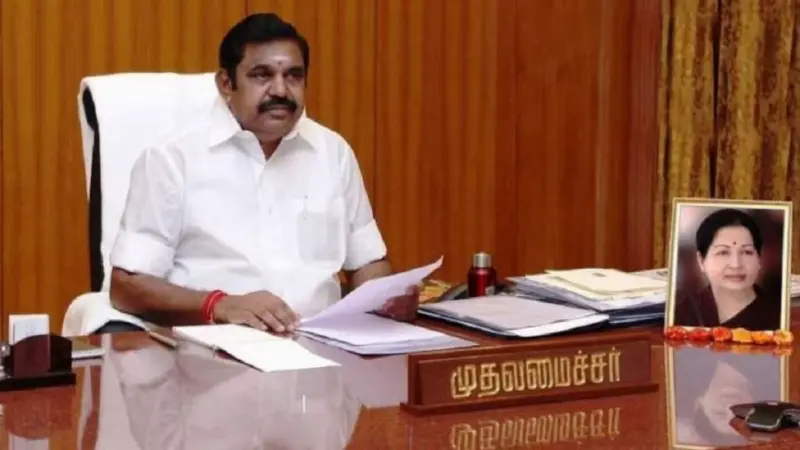 ஆட்சியை பிடிப்போம் என்ற அதீத நம்பிக்கையில் எடப்பாடி பழனிசாமி. இப்போதே அமைச்சர்கள் பட்டியல் தயார்.. 5 பெண் அமைச்சர்கள்.. 2 தலித் அமைச்சர்கள்.. சபாநாயகர் ஜெயகுமாரா?