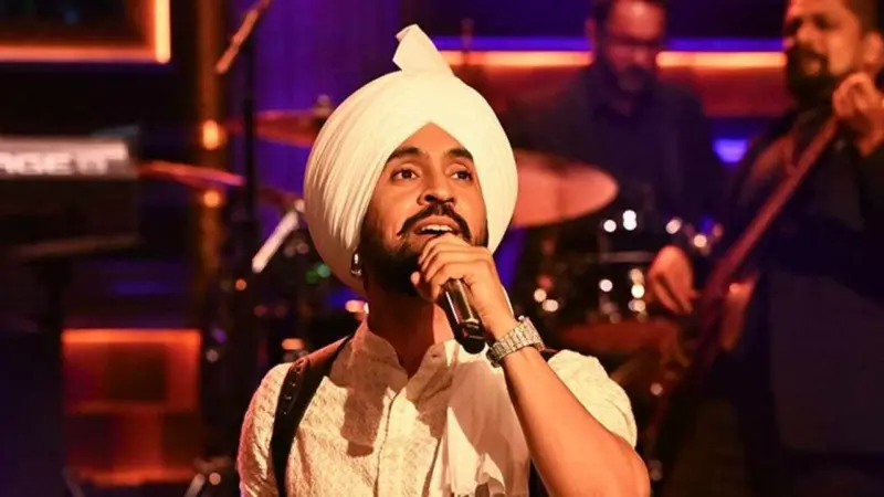 'এই দেহ থেকে মুক্তি পেতে চেয়েছি', অনুষ্ঠানে খলিস্তানি পতাকা দেখেই কী করলেন দিলজিৎ দোসাঞ্জ?