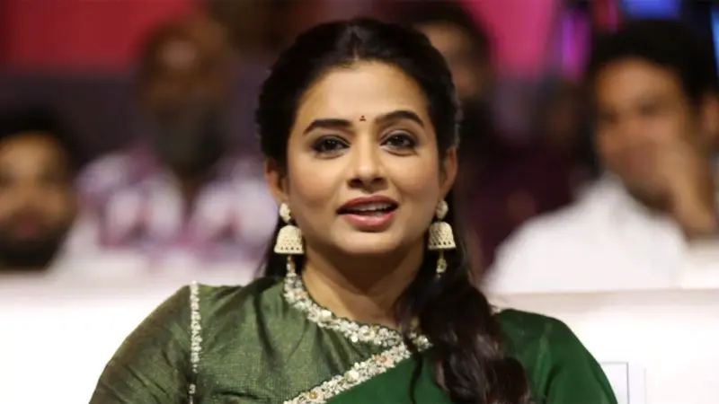 Priyamani in Bikini: Attention Hungry or Image Makeover?