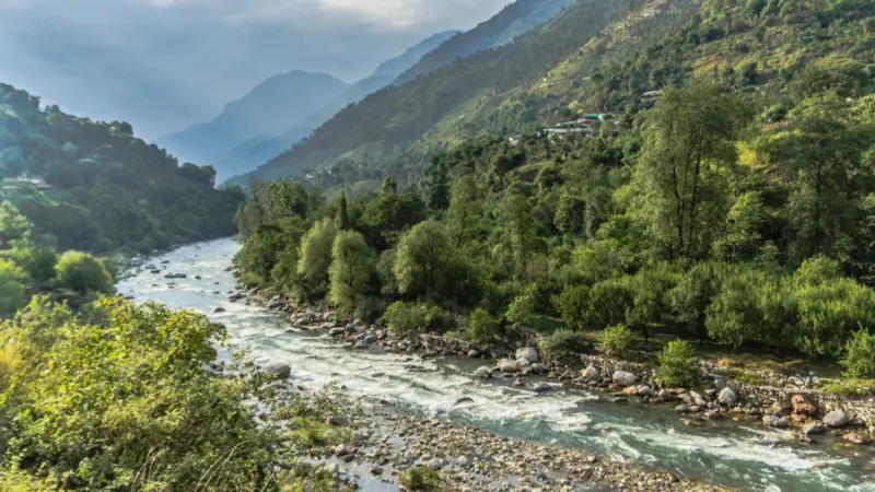10 Offbeat Places In Himachal Pradesh You Must Visit