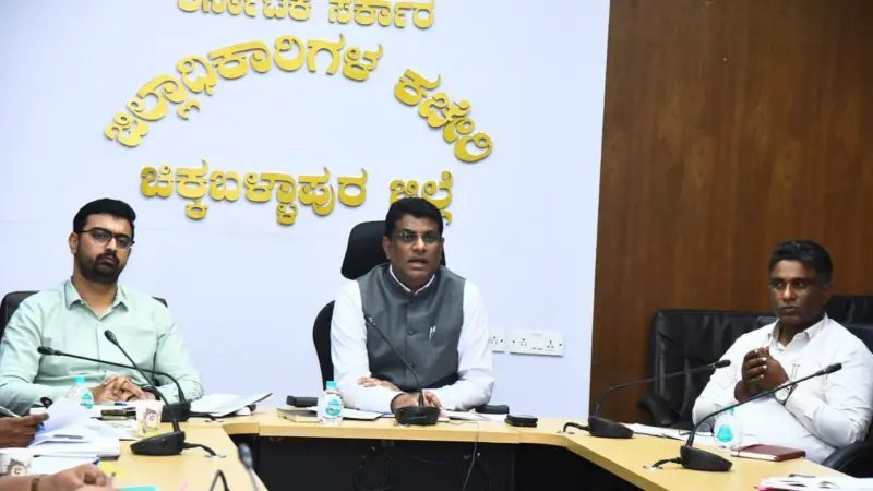 Chikkaballapur News: ಆಶ್ರಯ ಯೋಜನೆಯಡಿ ಅರ್ಹ ನಿವೇಶನ ರಹಿತರೆ ಆಯ್ಕೆ ಆಗಬೇಕು: ಜಿ.ಪ್ರಭು ಸೂಚನೆ