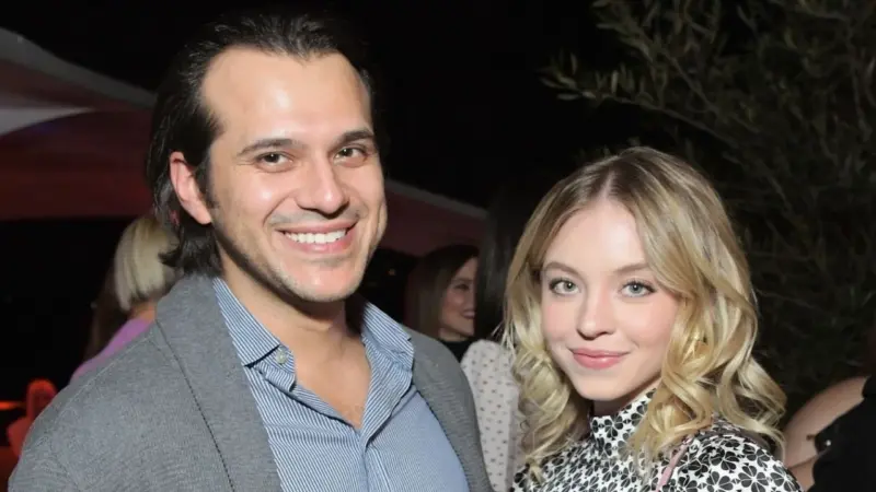 Sydney Sweeney Reveals 'Struggling' to Date Post Jonathan Davino Breakup: 'Never Used a Dating App'