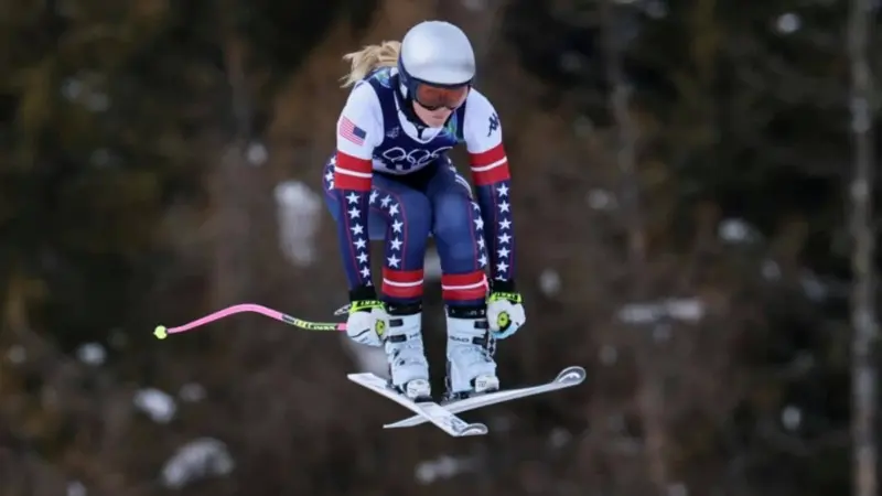 Lindsey Vonn Tests Injured Left Knee In Olympic Downhill Training, Pumps Fist After Successful Run