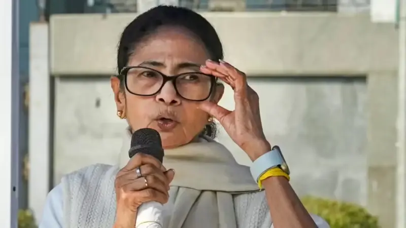 సీఎంగా మమత రాజీనామా చేయకపోతే ఏమవుతుందో తెలుసా?