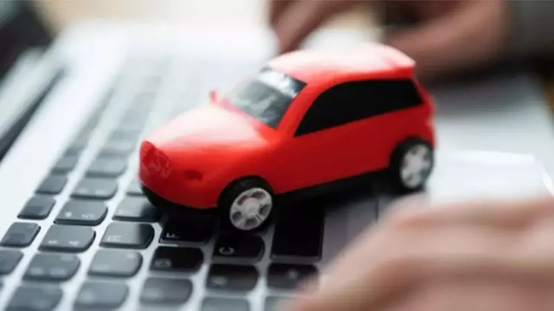 Cashless vs Reimbursement Car Insurance Claims: What's the Difference?