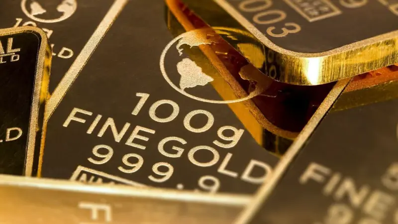Gold, silver rates today: Comex gold slides $86/oz, silver drops $1.5/oz ahead of US Fed decision, oil surge