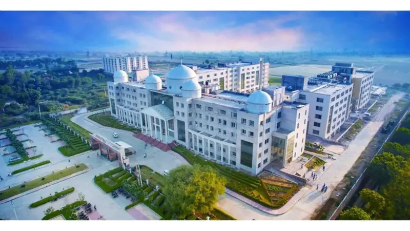 Backed by a ₹100 crore commitment, Zenith School of AI's integrated undergraduate program with embedded mini-MBA gears up to reshape tech education