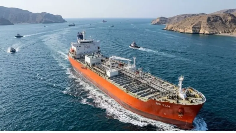 హర్మూజ్ జలసంధిని దాటిన భారత ట్యాంకర్