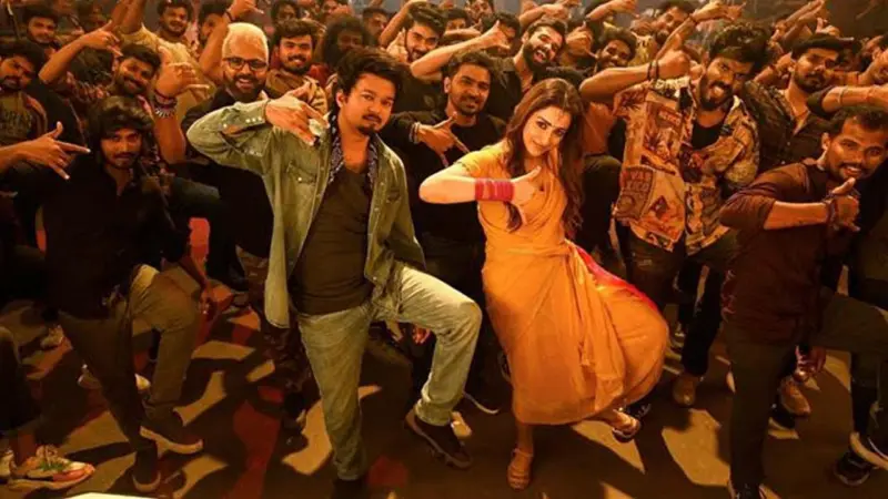 విజయ్ పార్టీ పెట్టకముందే.. TVK ఏర్పాటుపై త్రిష హింట్.. వైరల్ వీడియో