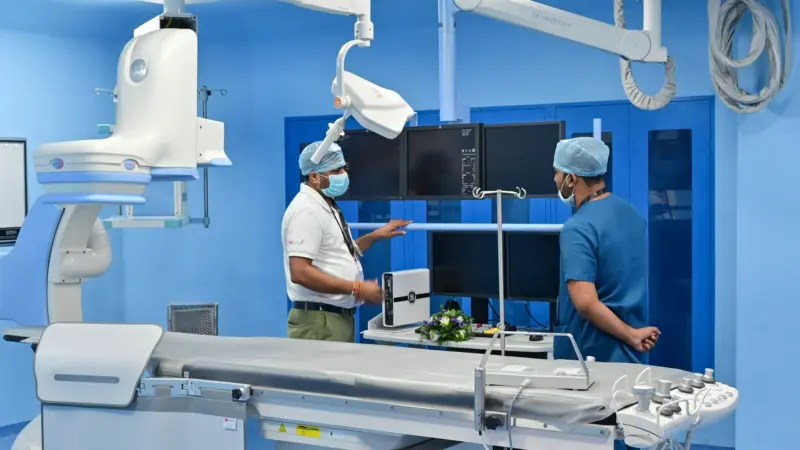 An emergency: A strained paramedical network