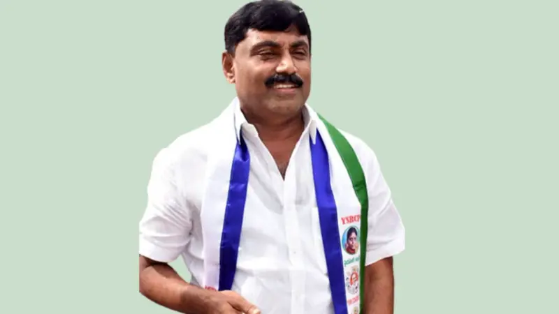 హత్య కేసులో జగన్ మేనమామ!