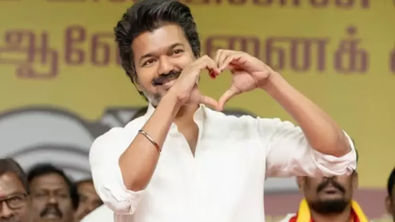 വിജയ് മുഖ്യമന്ത്രിക്കസേരയിലേക്ക്; പിന്തുണയുമായി സിപിഎം, സഖ്യത്തിന് കോണ്ഗ്രസ്