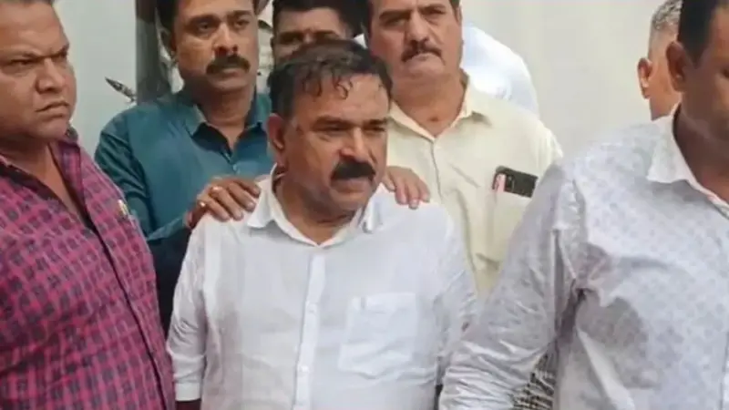 Ashok Kharat Money Laundering Case: 50 करोड़ के लेन-देन का खुलासा, ढोंगी तांत्रिक पर ED की बड़ी कार्रवाई