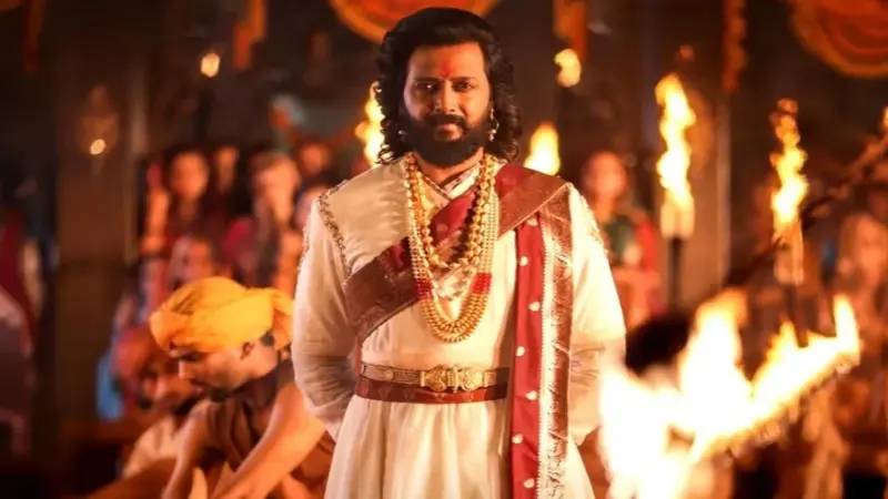 Raja Shivaji (Marathi) Final Advance Booking: Riteish Deshmukh starrer sells 65,000 tickets in National Chains; Aims at Rs 10 crore opening day