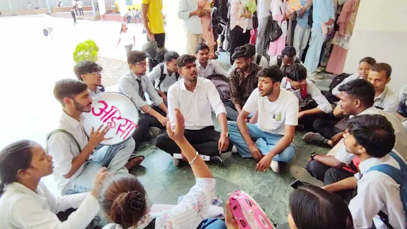 Education News: संत पॉल्स कॉलेज में BCA के छात्रों को BSc CA पढ़ाने पर HC जाने की चेतावनी