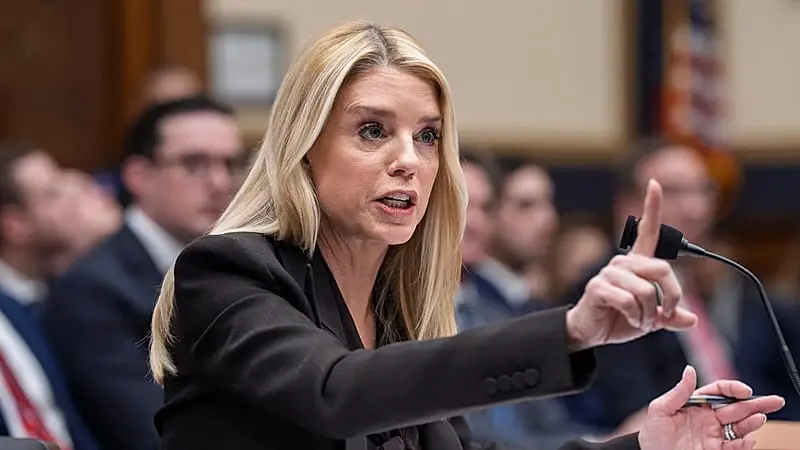 Trump sacks Attorney General Pam Bondi and replaces with ex-personal lawyer