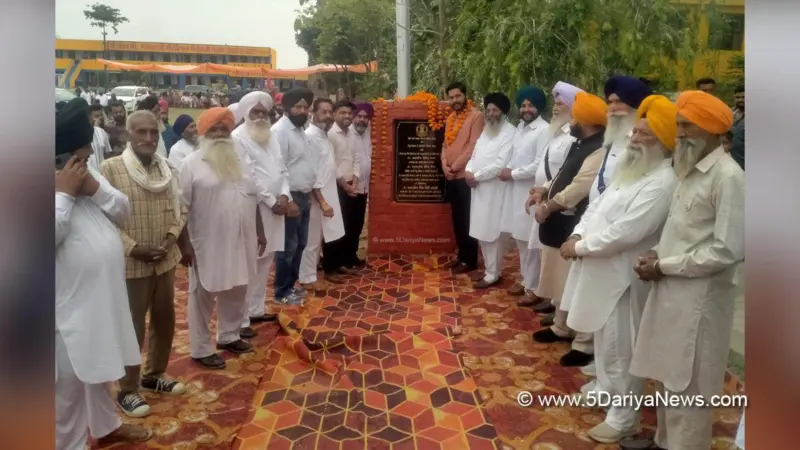 ਸ਼ੈਰੀ ਕਲਸੀ ਨੇ ਪਿੰਡ ਕਲੇਰ ਕਲਾਂ ਵਿਖੇ ਖੇਡ ਮੈਦਾਨ ਦਾ ਉਦਘਾਟਨ ਕੀਤਾ