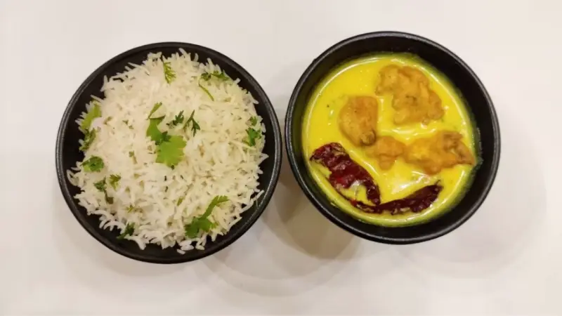 भूलकर भी इन लोगों को नहीं करना चाहिए कढ़ी-चावल का सेवन, सेहत को मिल सकते है नुकसान