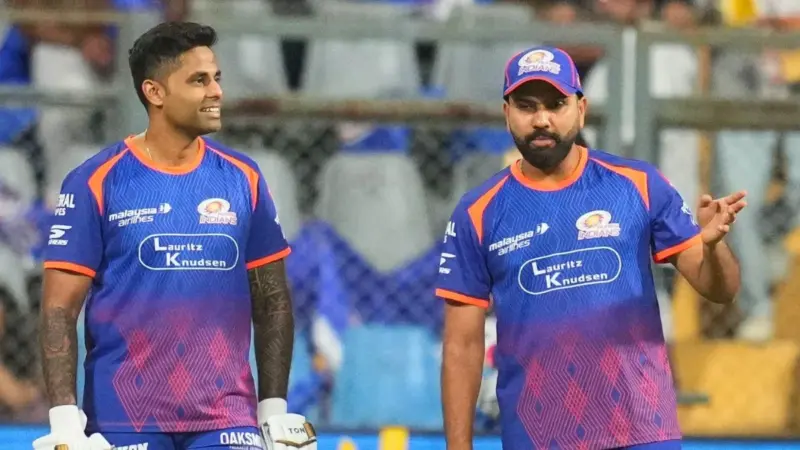 Rohit Sharma's shot accidentally hits groundsman at Wankhede Stadium ahead of MI vs LSG