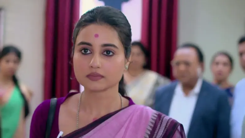 সিংহাসন ফিরে পেল 'প্রফেসর বিদ্যা ব্যানার্জি', 'পরিণীতা', 'পরশুরাম'-এর কী হাল?