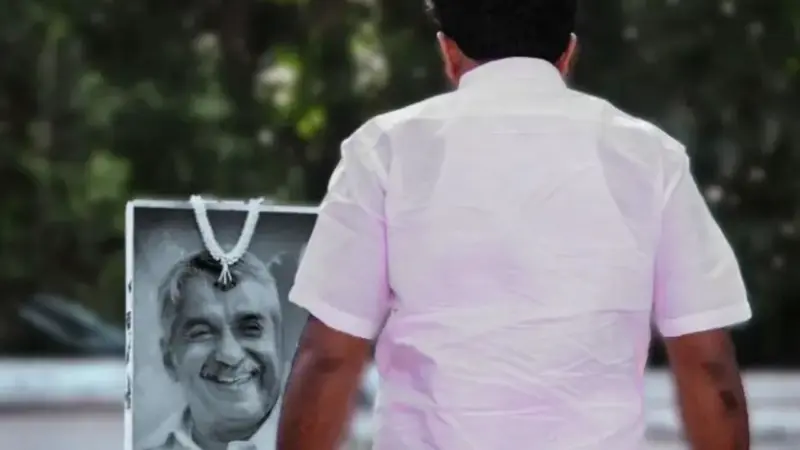 'నాన్న మనం గెలిచాం'.. మాజీ సీఎం కొడుకు ఎమోషనల్ పోస్ట్‌