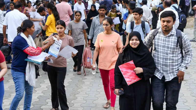 NEET UG 2026 परीक्षा पेपर लीक? एग्जाम देने वाले हैं तो NTA की नई एडवाइजरी जान लें