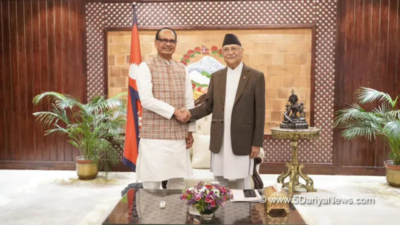 Shivraj Singh Chouhan calls on K.P. Sharma Oli on the sidelines of 3rd BIMSTEC Ministerial meeting in Kathmandu